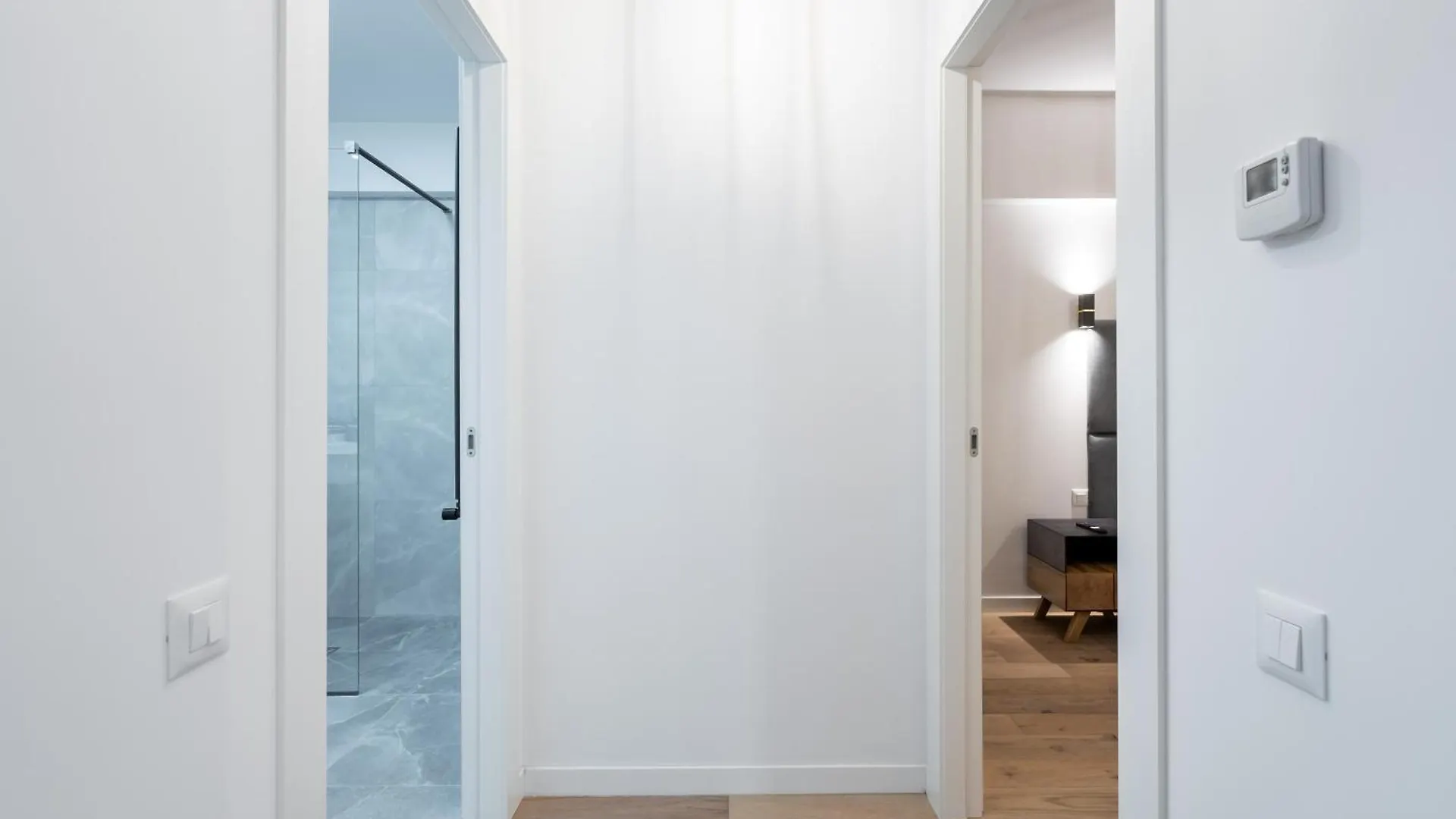 The Velvet Grey Apartment Bucharest