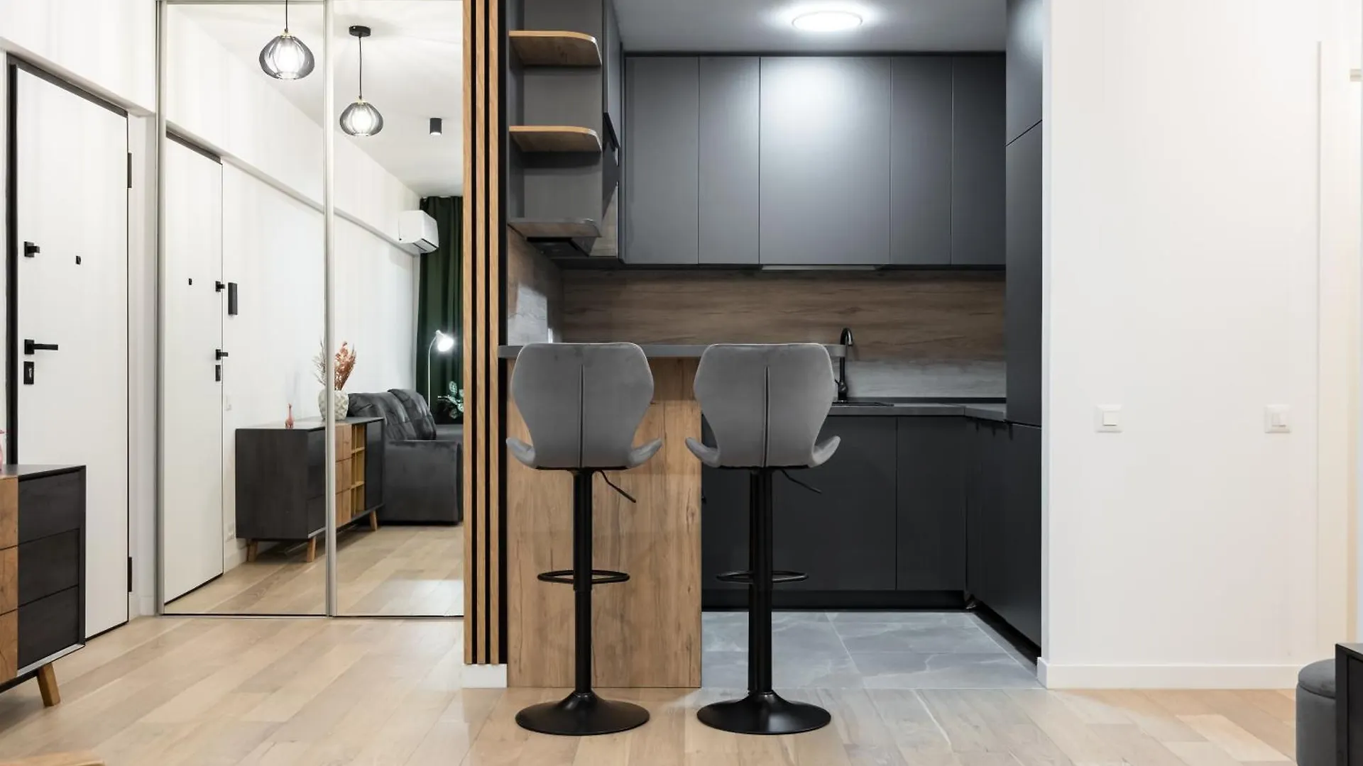 The Velvet Grey Apartment Bucharest